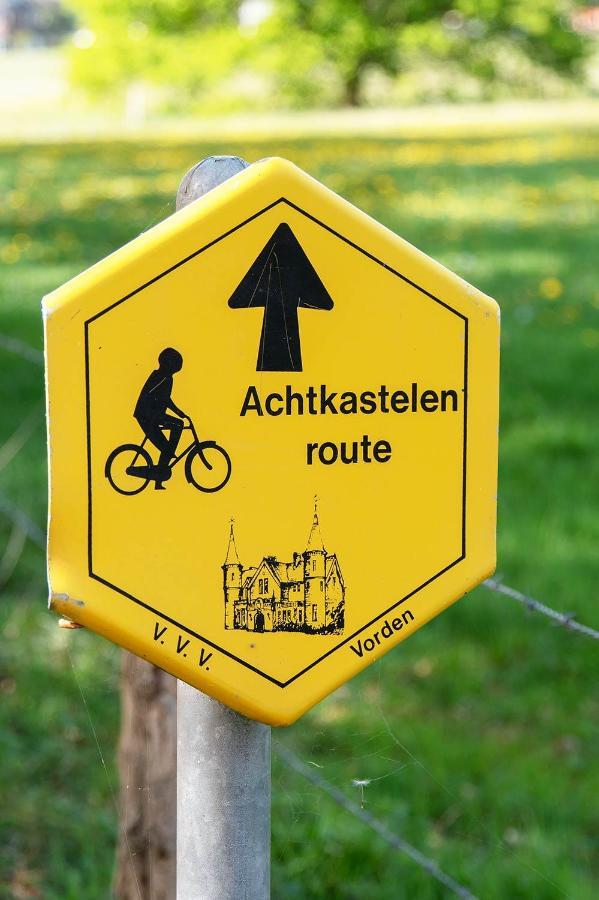 Sfeervol Vakantiehuisje In Bosrijke Omgeving Vorden Extérieur photo